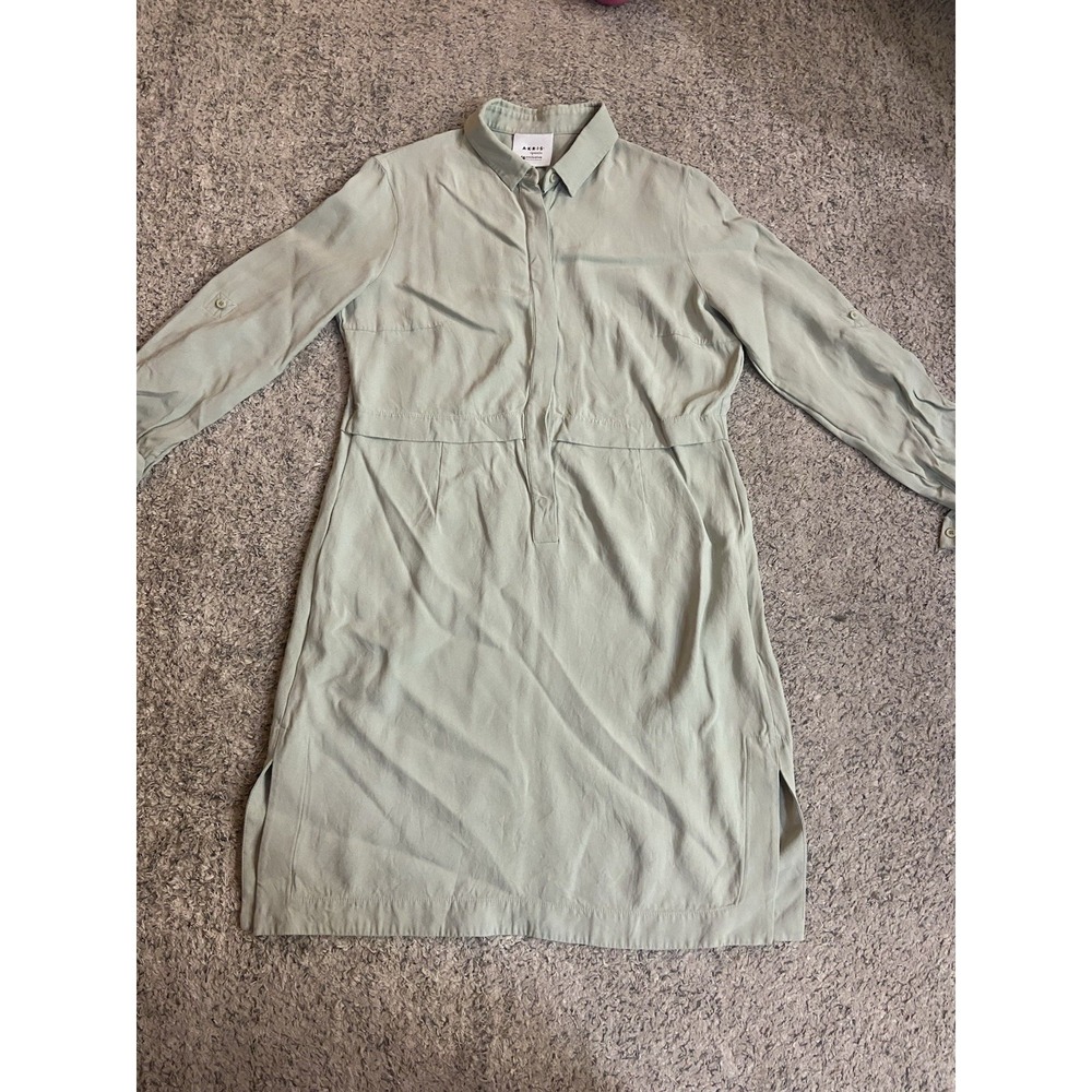 Akris Punto Women's 10 Sage Green Knee Length Dress Button Up